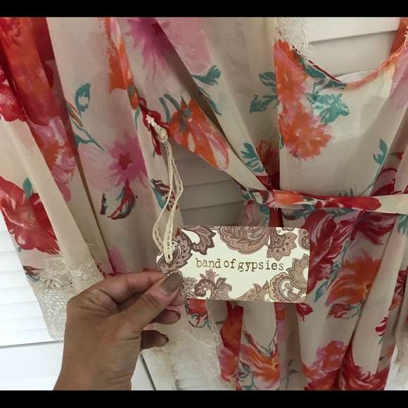 Band of Gypsies Kimono/Cover up - Picture 4 of 7